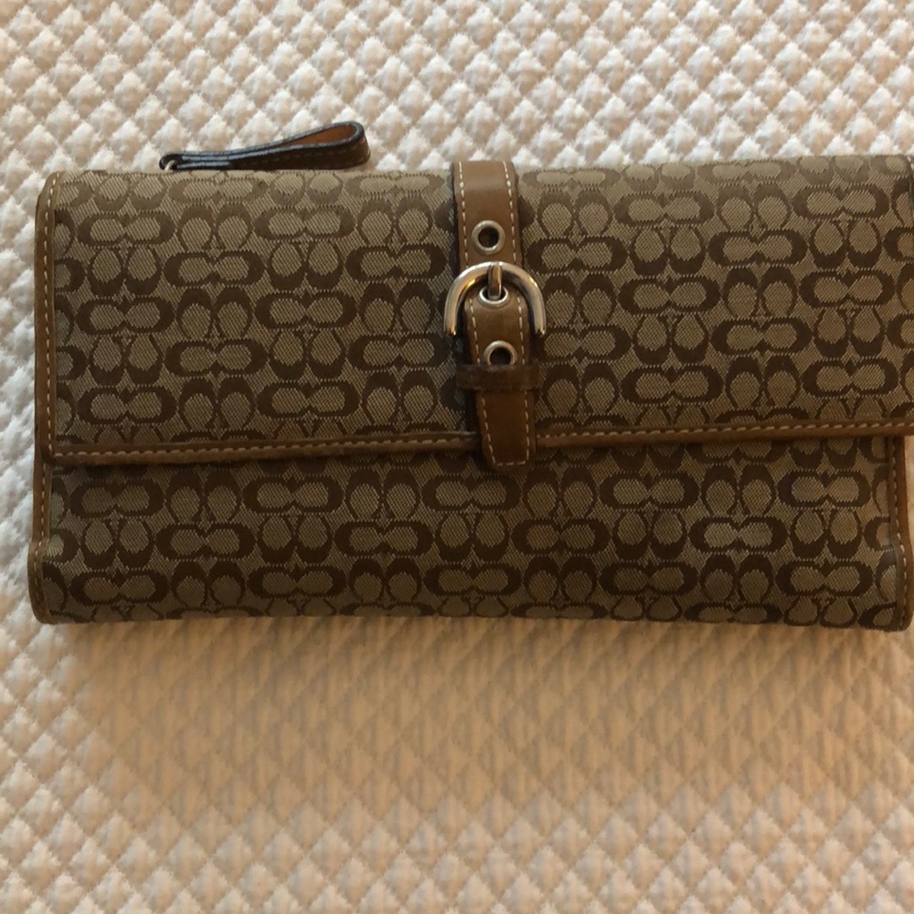 Classic Coach Wallet